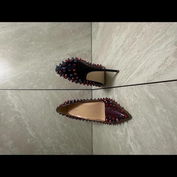 NWOT Gradiant patent leather studded rivet pointed toe stiletto heels Size 39/8 - Picture 3 of 5